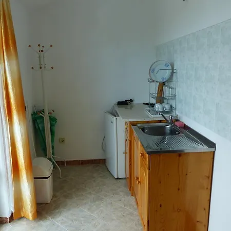 Sunhouse Guest house